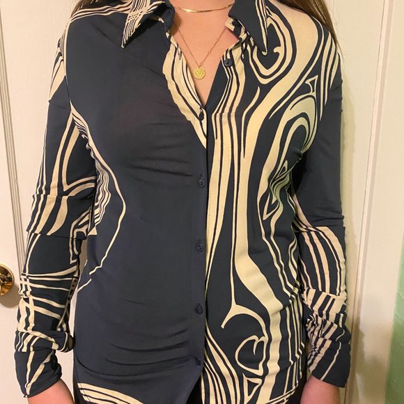 Dark blue and white marble print button down blouse. - Picture 2 of 4
